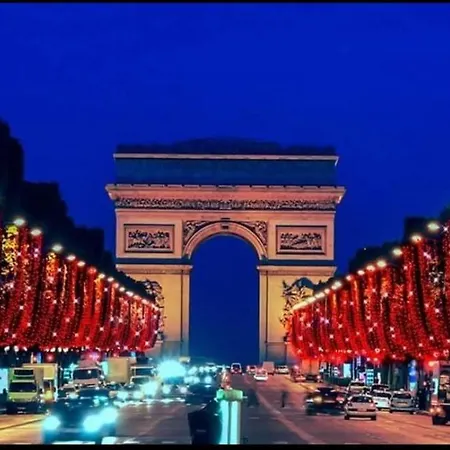 Luxury Parc Monceau Διαμέρισμα *